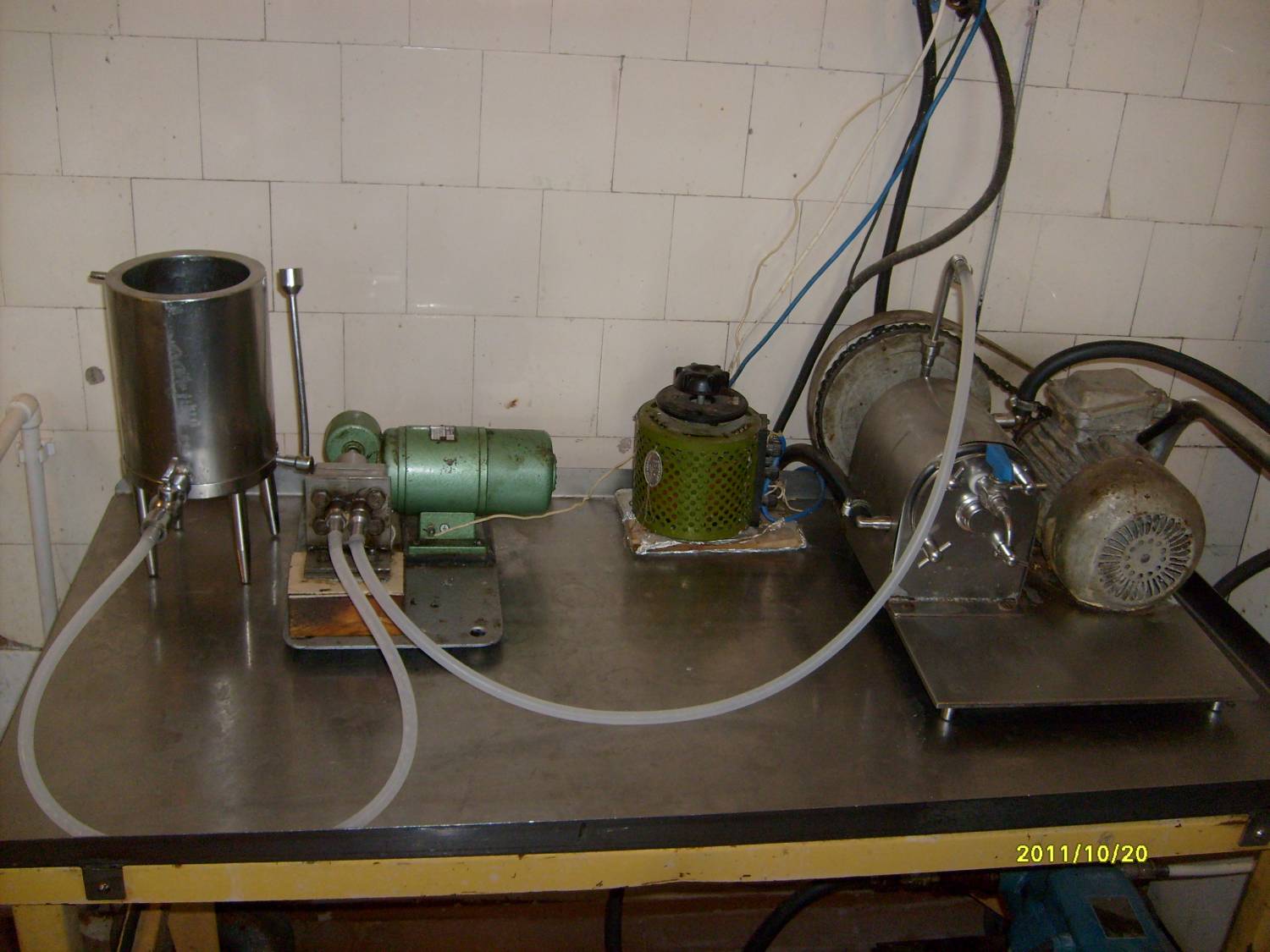 Лабораторная установка для изготовления масла методом ПВЖС
